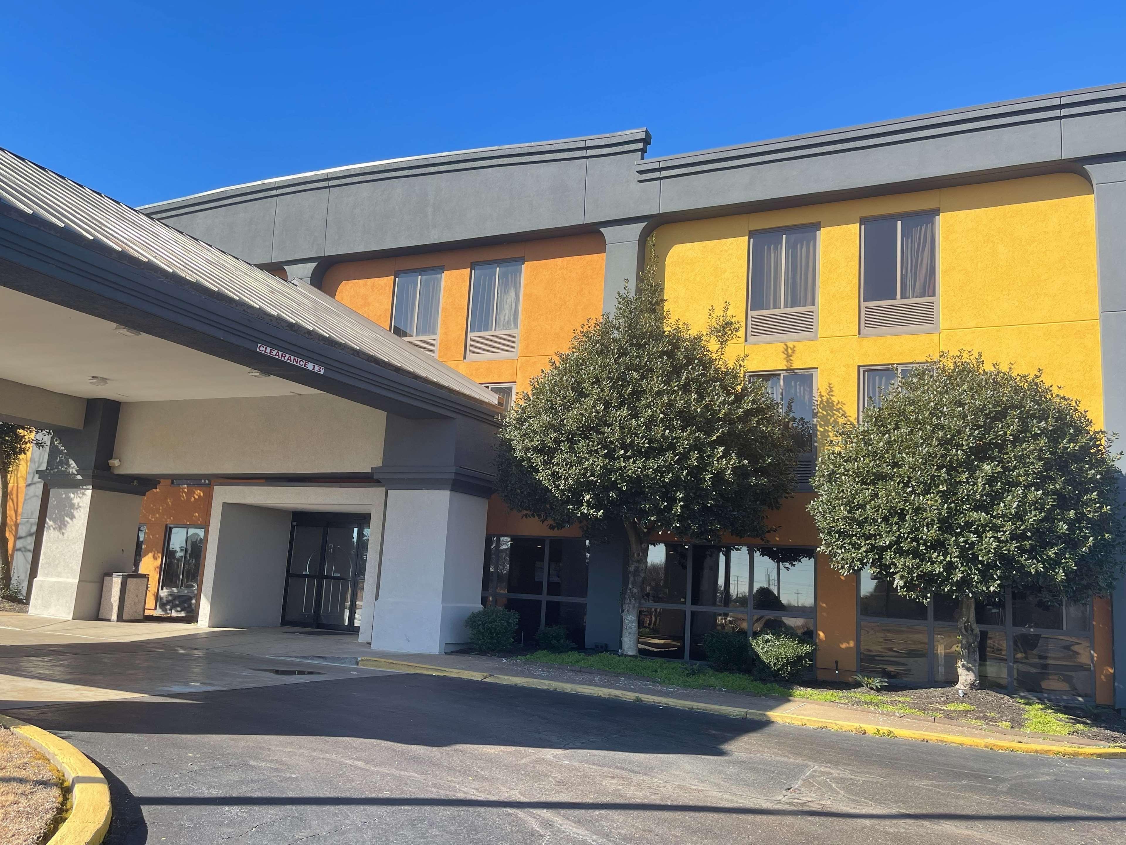 Surestay Hotel By Best Western Robinsonville Tunica Bagian luar foto