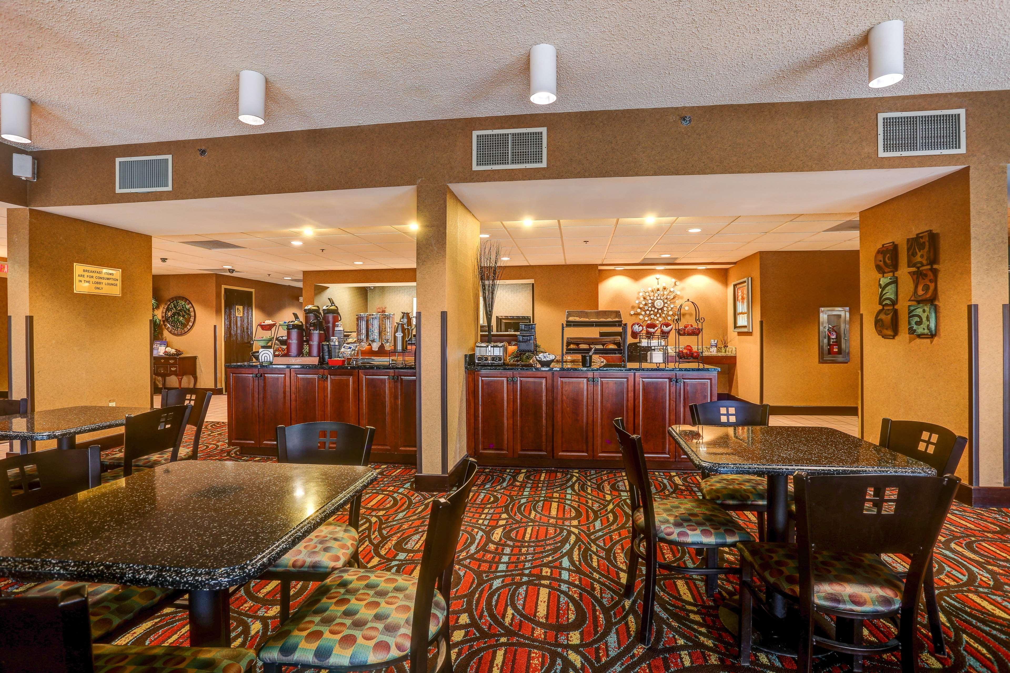 Surestay Hotel By Best Western Robinsonville Tunica Bagian luar foto